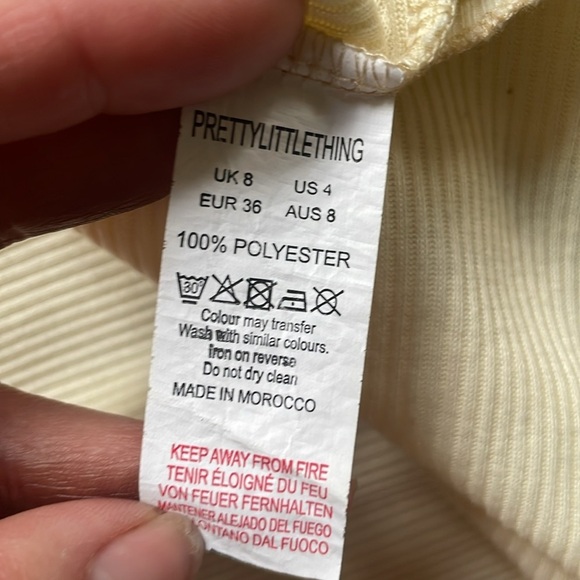 PrettyLittleThing Ribbed Pale Yellow Maxi Dress - Picture 10 of 12